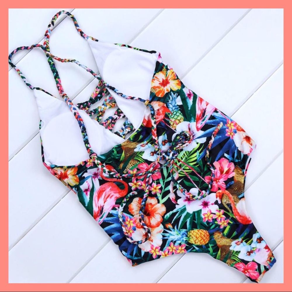 last one!!🏖BEAUTIFUL TROPICAL MONOKINI🏖 - Picture 2 of 6